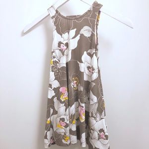 Pre owned little girl alexis size 8t